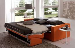 divano letto con materasso alto