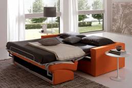 divano letto con materasso alto